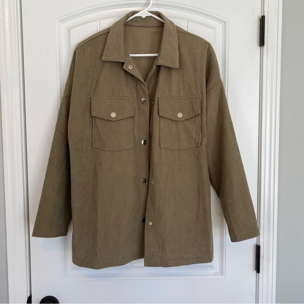 SHEIN Army Green Women’s Flap Pocket Drop Shoulder Shacket Medium NWOT